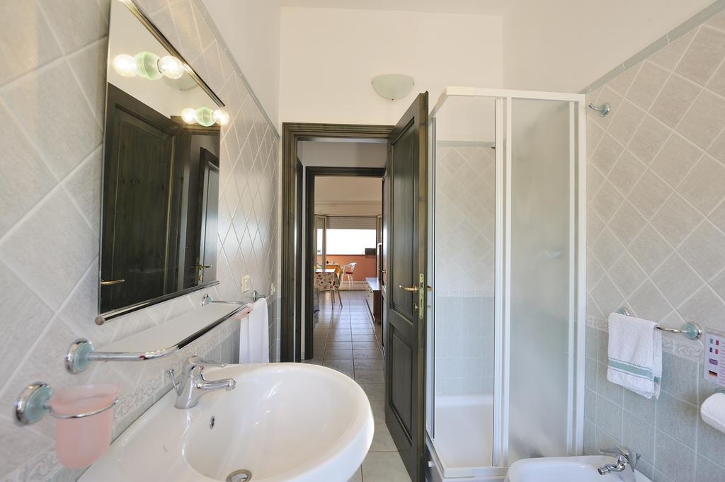 Aparthotel Arbatax Le Terrazze Sul Mare Habitación foto